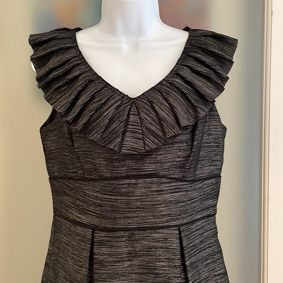 Sleeveless Graphite Dress - Picture 2 of 10